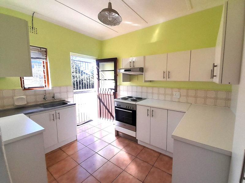2 Bedroom Property for Sale in Fish Hoek Western Cape